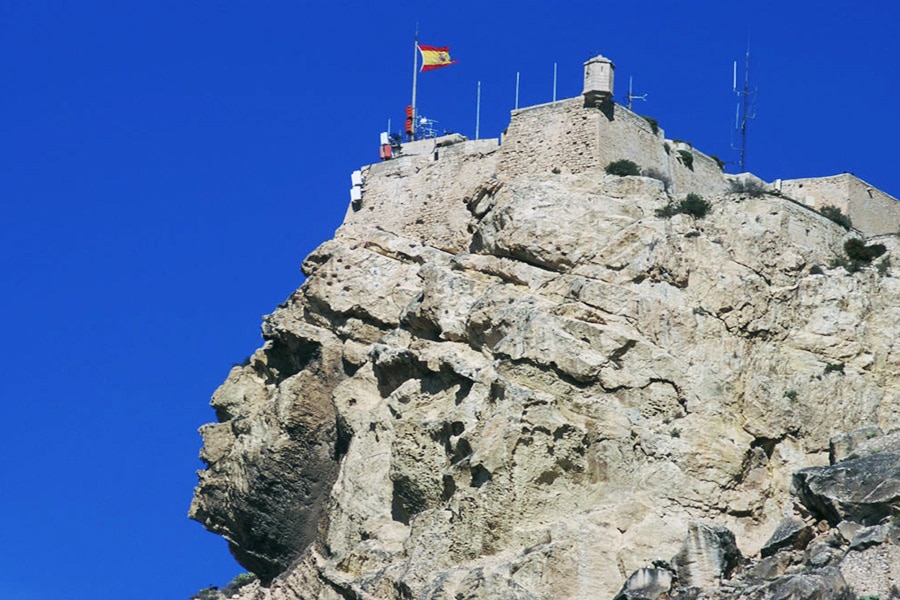 Légendes du château Santa Barbara à Alicante