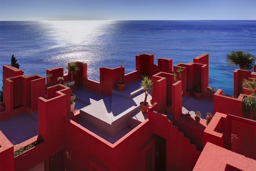 La Muralla Roja à Calpe - Architecte Ricardo Bofill