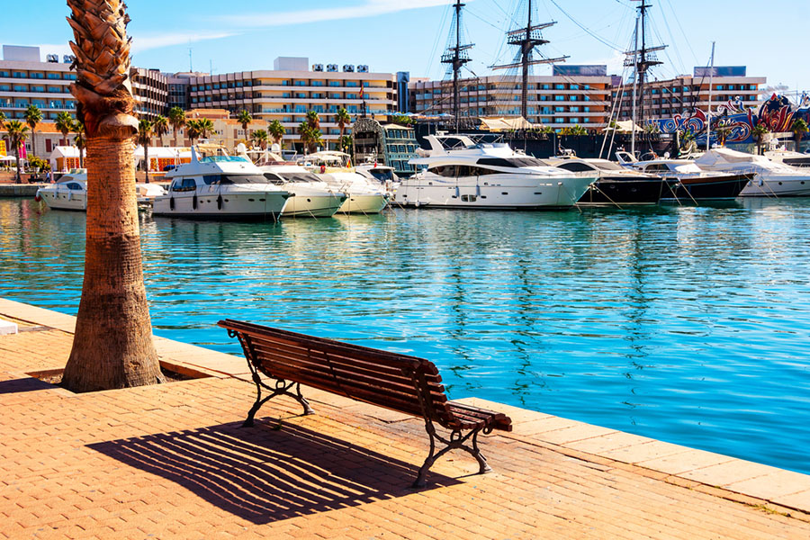 284 jours de soleil par an à Alicante