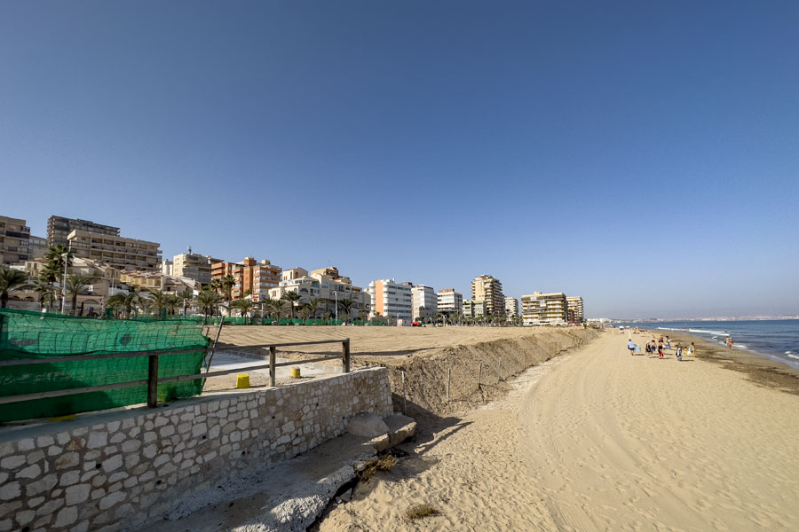 Los Arenales del Sol sans son ancien hôtel