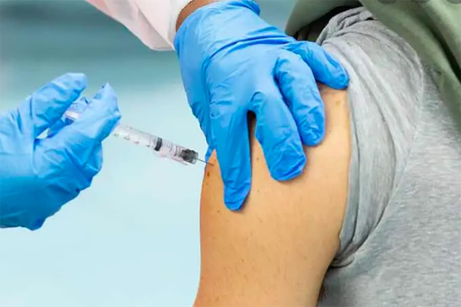 Les experts recommandent le vaccin double grippe-covid à tout âge dès que possible