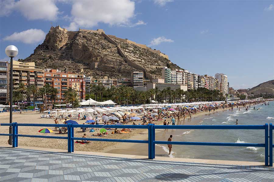 5 mois d'été à Alicante