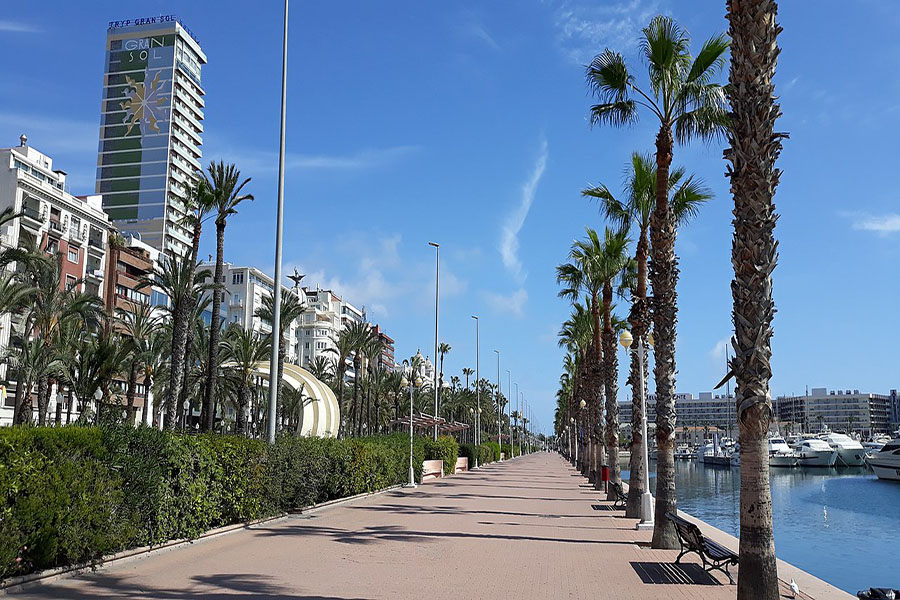 Paseo de los Mártires à Alicante