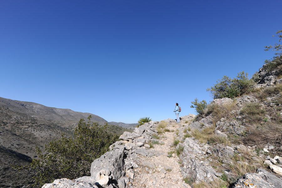 Randonnées d’automne dans les montagnes d’Alicante